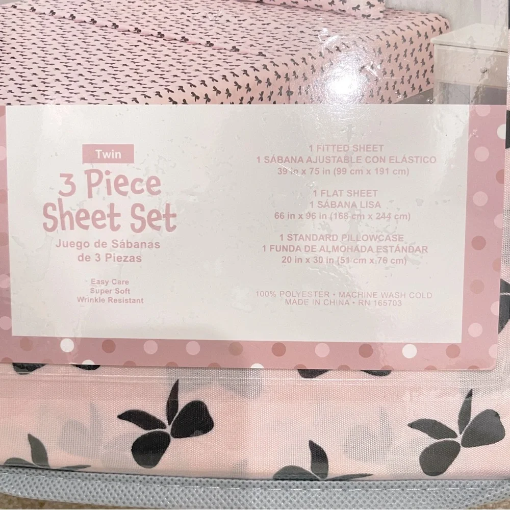 NEW Twin 3 Piece Sheet Set Pink Black Bow‎ Print Soft Wrinkle Resistant